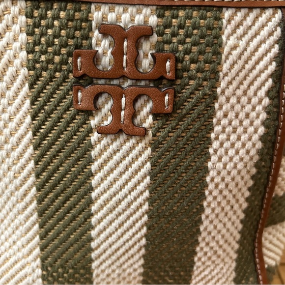 Tory Burch - McGraw Stripe Small Bucket Bag - Picture 12 of 16